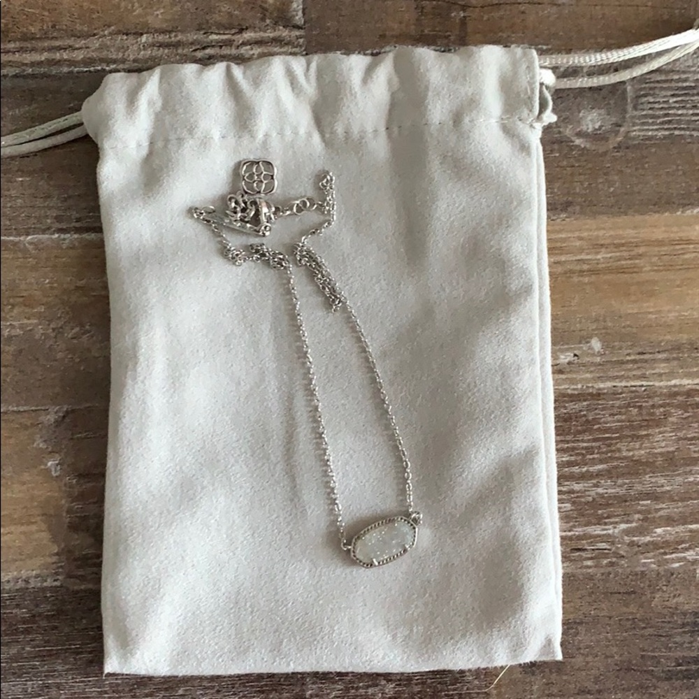 KENDRA SCOTT NECKLACE